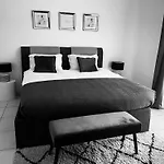 LUXURY PENTHOUSE APARTMENT WITH 3 Balconies -2 BEDROOMS&PETRUS VIEW